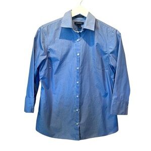 Lands’ End Women’s Wrinkle Free Broadcloth Blue 3/4 Sleeve Shirt Size 6